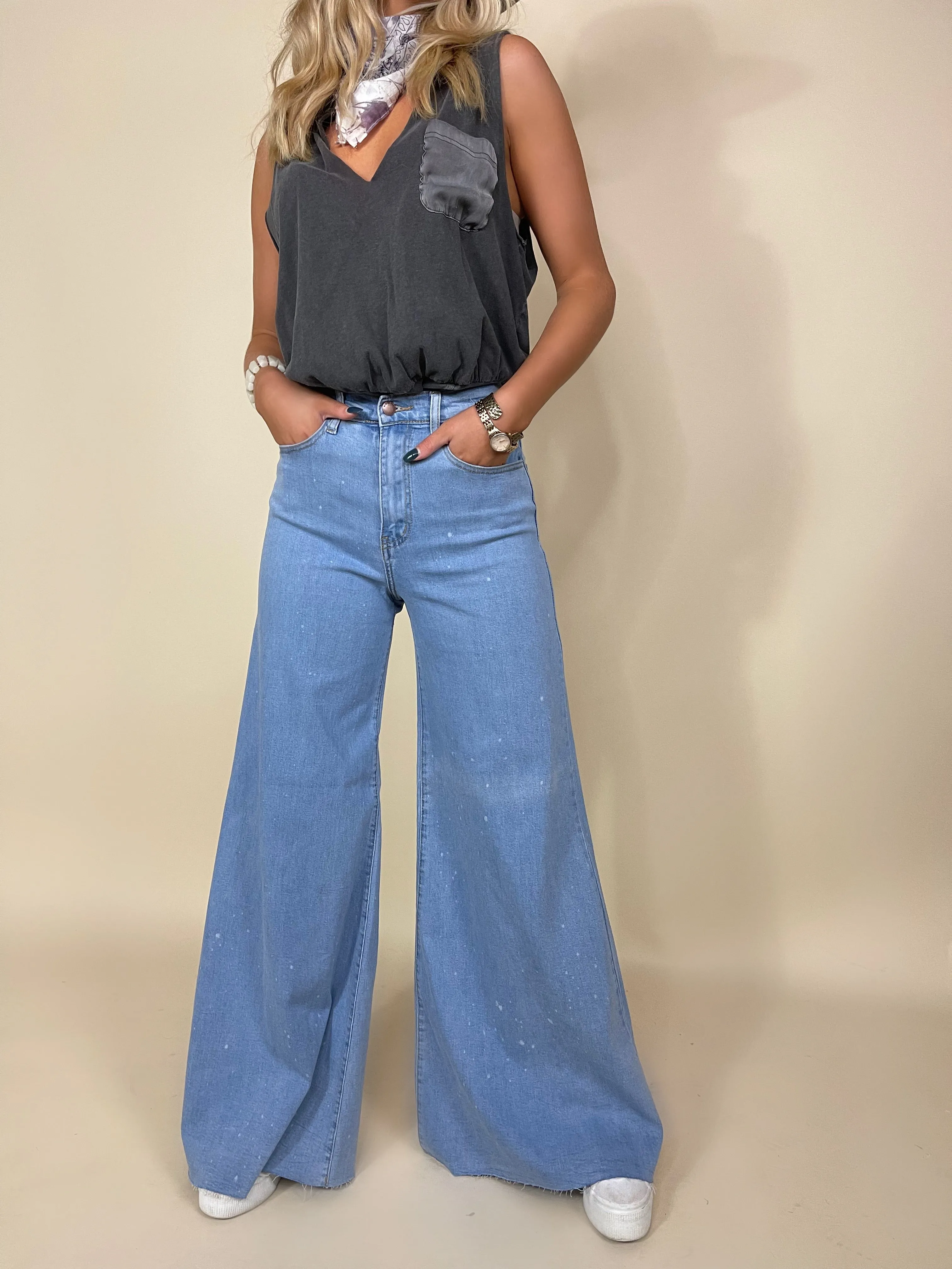 Dolly Ultra Wide Leg Jean